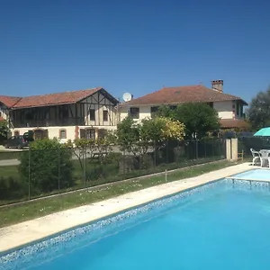 Appartement Aou Carde, Lagarde-Hachan